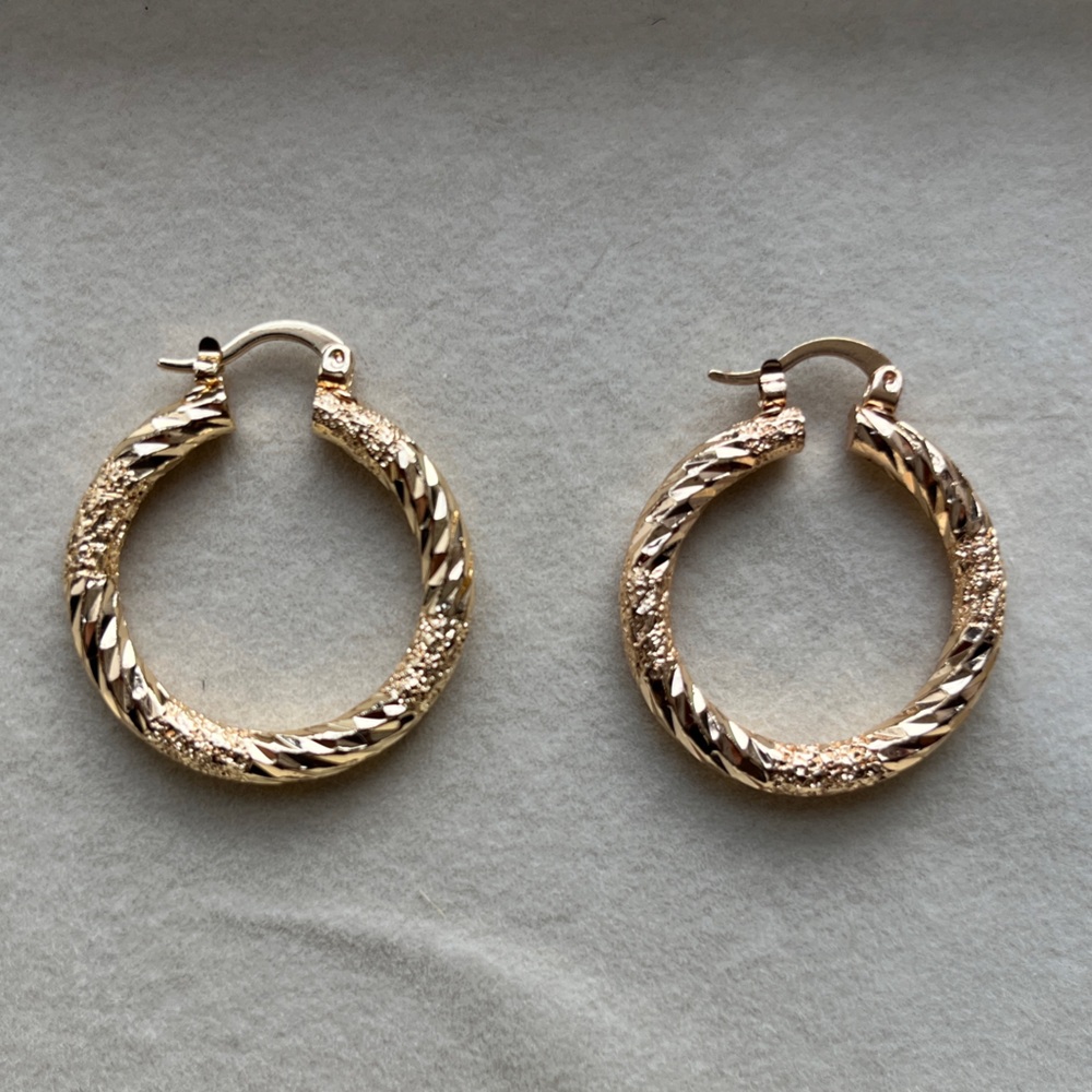 Elegant Gold plated textured Hoop Earrings